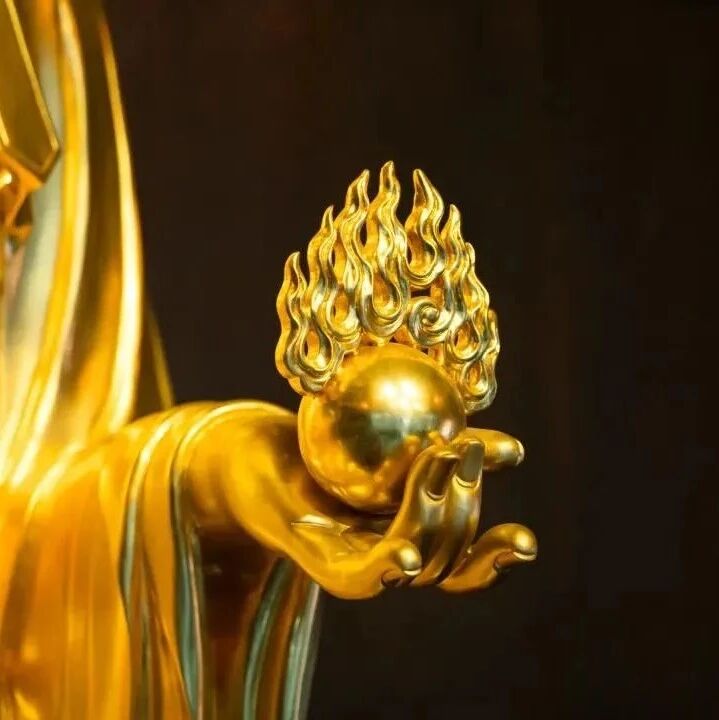 地藏菩萨手持宝珠与锡杖,用途是什么?