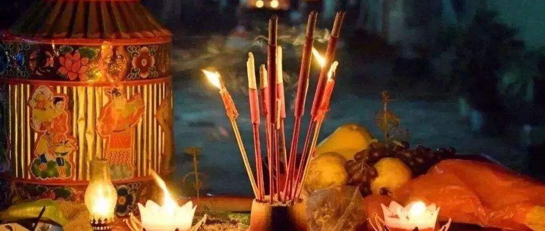 清明祭祖,坟头长草需要清理吗?相关禁忌不可不知!