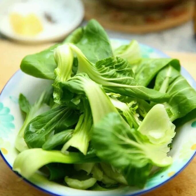 这菜一年四季都便宜,对身体益处多,做馅也好吃!