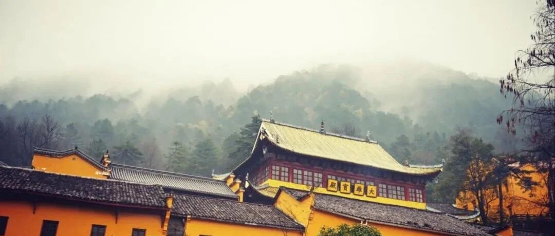 能念这两个咒,就会有很多天龙八部、护法善神拥护着你